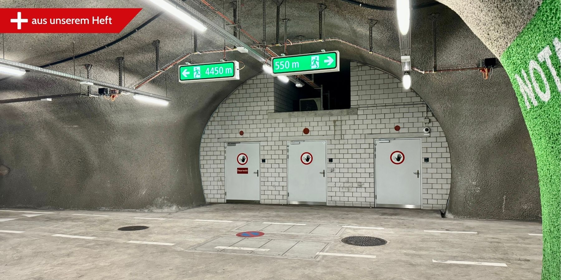 Rettungsstollen im 4800 Meter langen Eisenbahntunnel Weinbergtunnel in der Schweiz (Quelle: Wikipedia/Me146)
