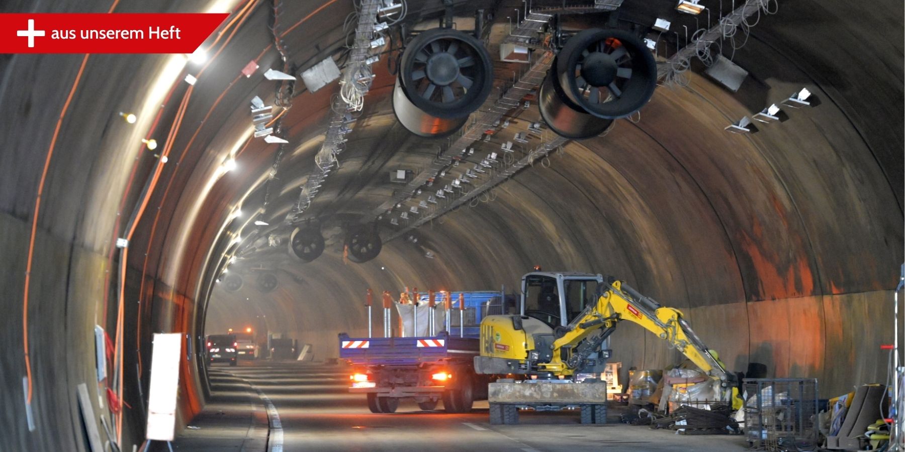 Laufende Bauarbeiten im Tunnel Königshainer Berge (Quelle: Die Autobahn GmbH / Matthias Rietschel)