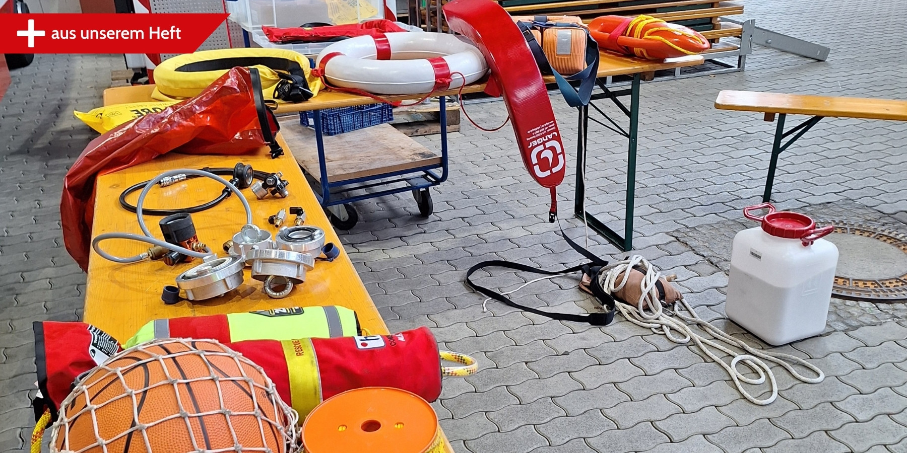 Vorstellung von Einsatzmitteln zum Ufern (Quelle: LfBK / Albrecht)